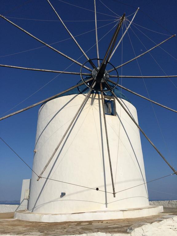 Windmill Villas Artemonas エクステリア 写真
