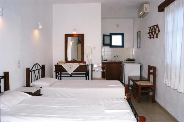 Windmill Villas Artemonas 部屋 写真
