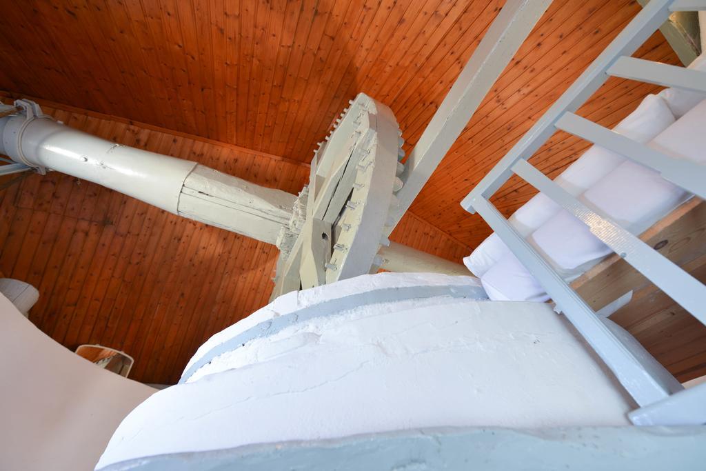 Windmill Villas Artemonas エクステリア 写真